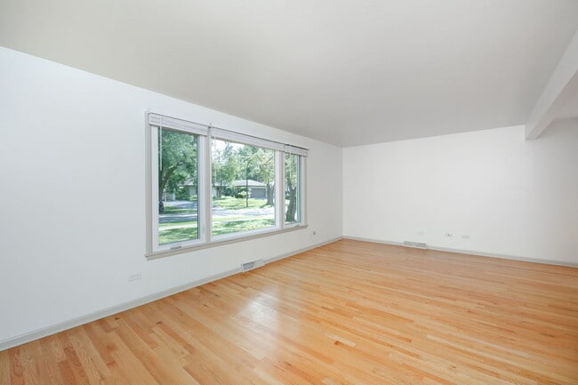 Photo - 1149 Jane Ave