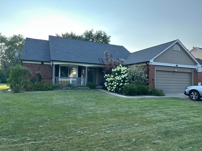 Photo - 5017 Saffron Dr