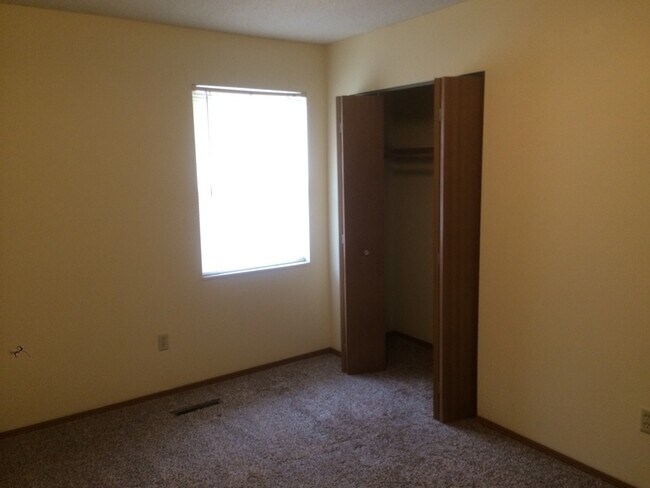 Photo - New University Apartments