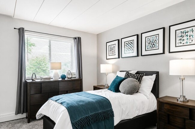 Stonegate at Devon Apartment Homes