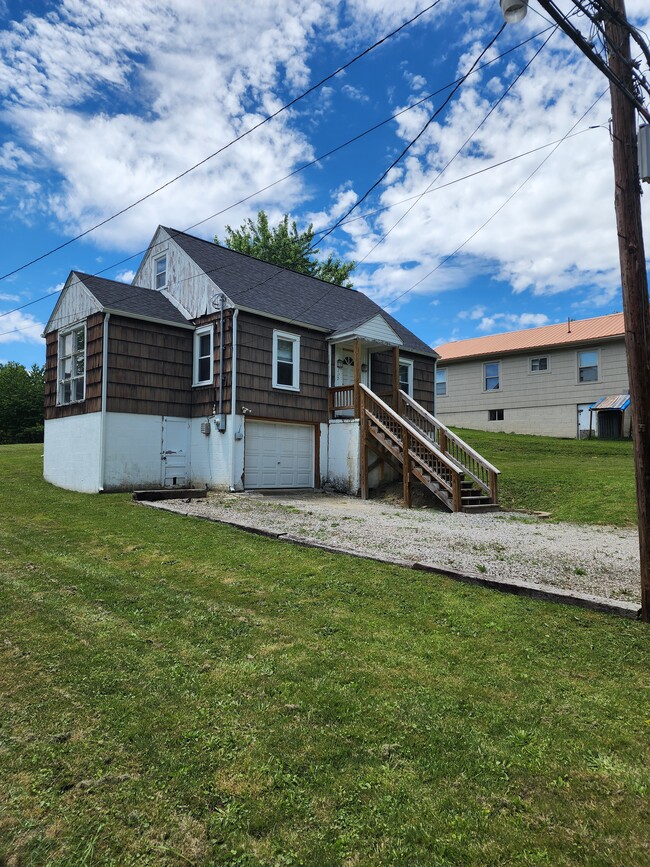 Building Photo - 117 Colton Loop