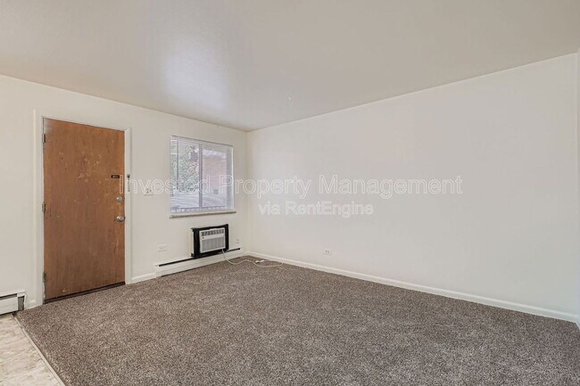 Photo - 257 E Powers Ave Unit 7