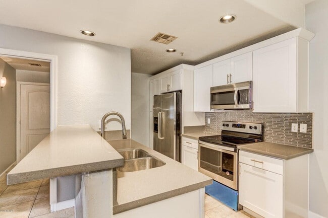 Building Photo - 500 N Gila Springs Blvd Unit 121