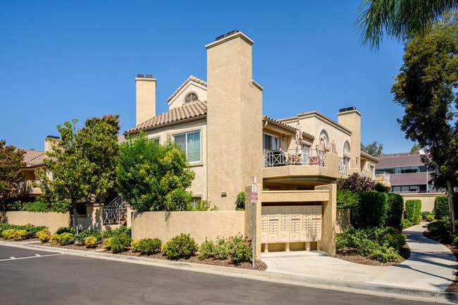Building Photo - 23735 Del Monte Dr Unit 157 Rental