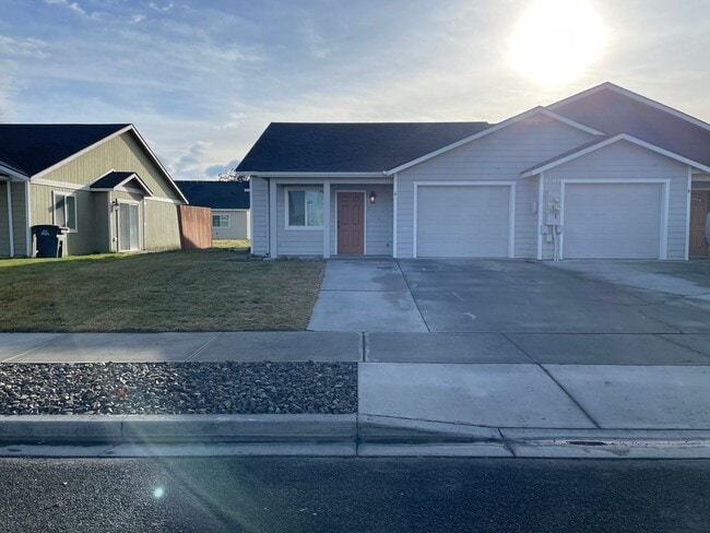 Photo - 1209 W Franklin St Unidad A