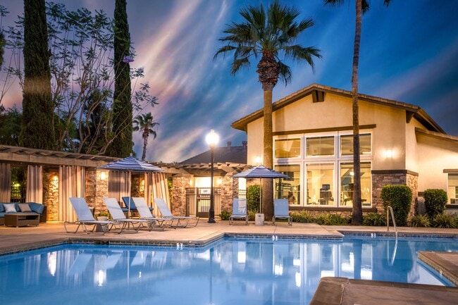 Photo - The Grove Apartments