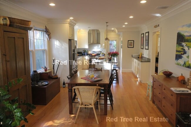 Photo - 279-281 Walnut St