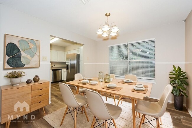 Photo - 4303 Gentle Springs Dr