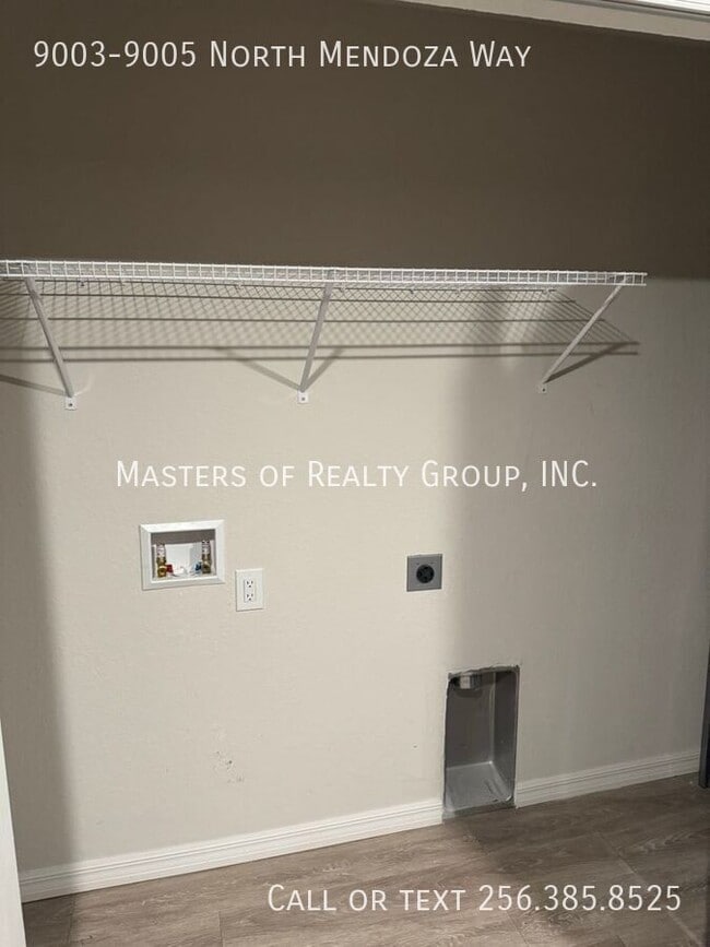 Photo - 9003-9005 North Mendoza Way- Apartamento