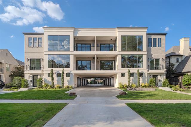 Building Photo - 4128 University Blvd Unit 4L