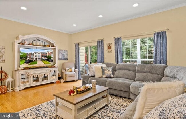 Building Photo - 5554 Jowett Ct Rental