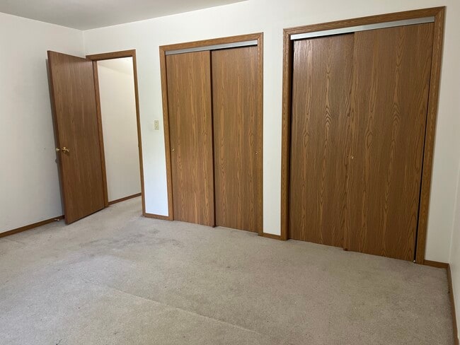 Photo - 1155 N Indiana St Unidad B