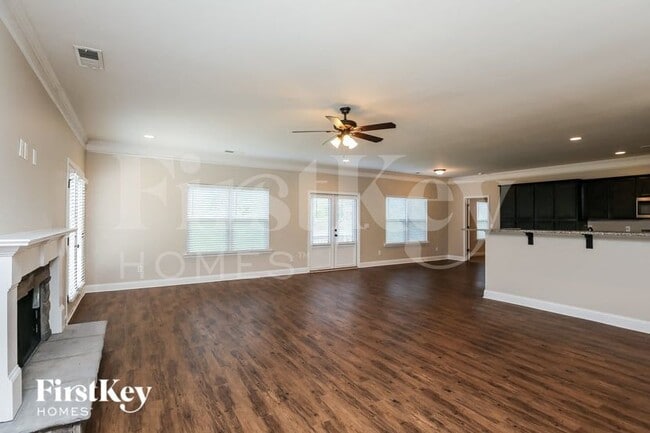 2867 Shadowstone Way