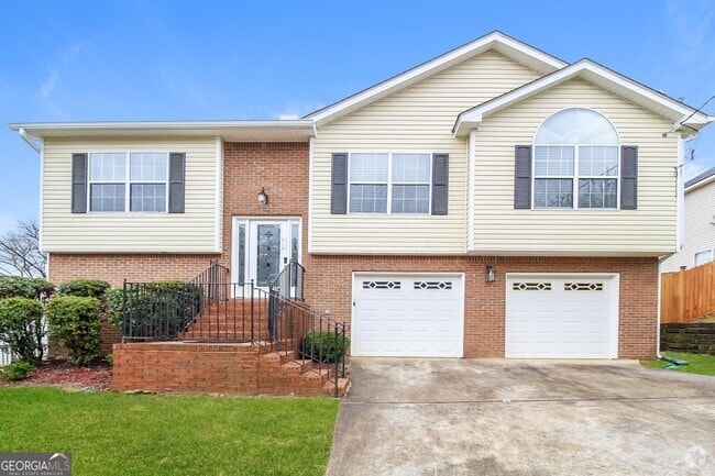 Building Photo - 1286 Live Oak Terrace Rental