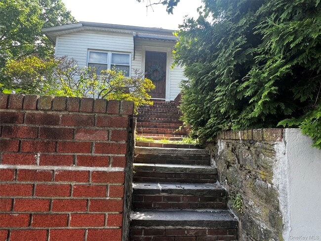 Photo - 101 Sterling Ave Unit 2