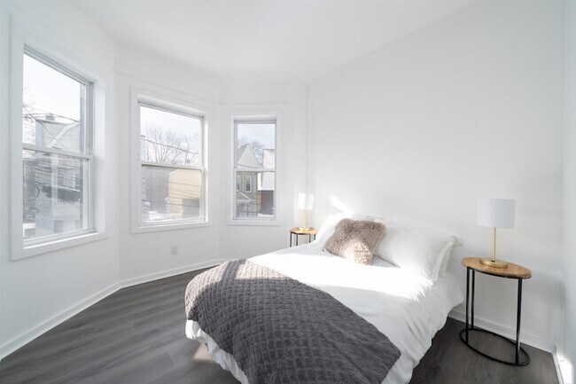 Photo - 10 McDougall St