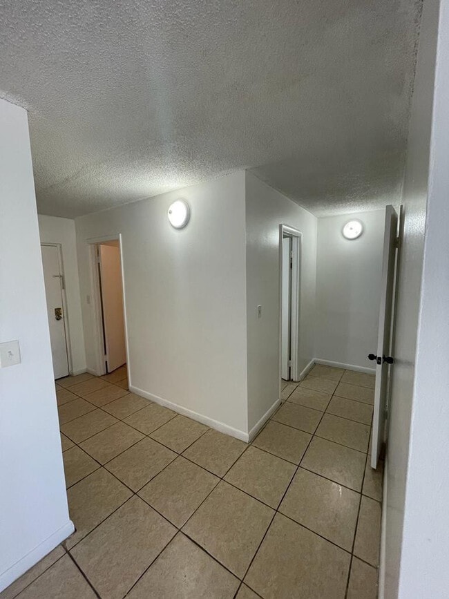 Photo - 14830 Naranja Lakes Blvd Unidad A2N