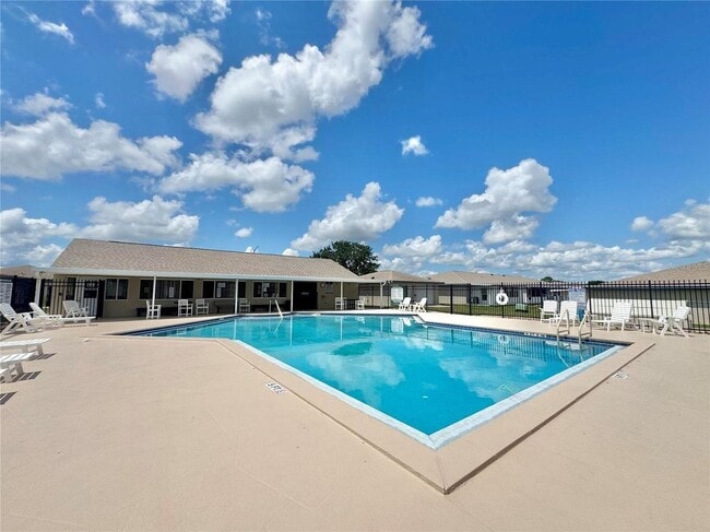 Photo - 350 Winter Ridge Blvd