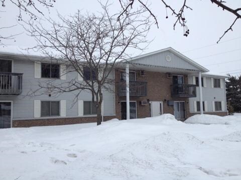 Photo - Riverside on the Green Apartments