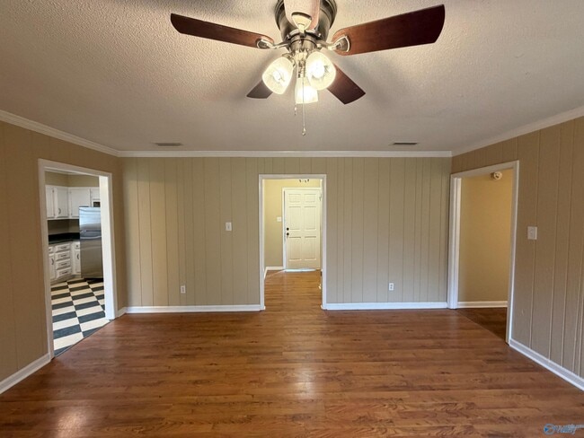 Photo - 1416 Modaus Rd SW