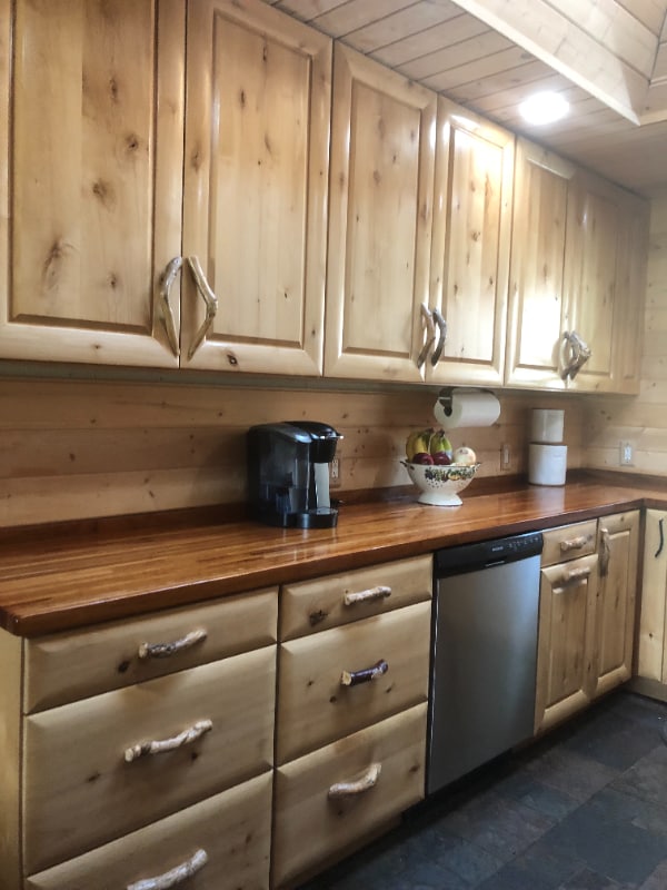 8304 Valley View Trail