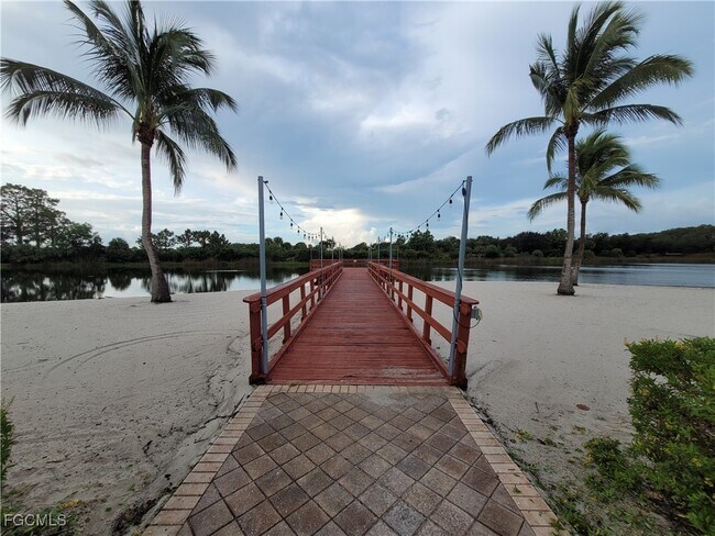Building Photo - 10637 Pelican Preserve Blvd Unit A Rental