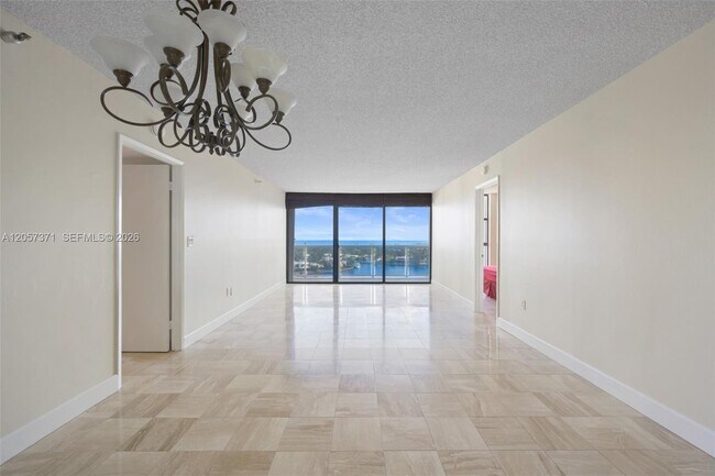 Photo - 20505 E Country Club Dr Unit 1434