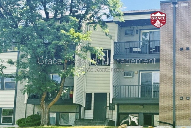 Building Photo - 501 Golden Cir Unit Apt 201