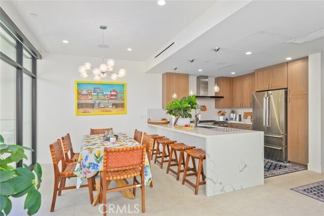 Photo - 504 E Balboa Blvd Condo