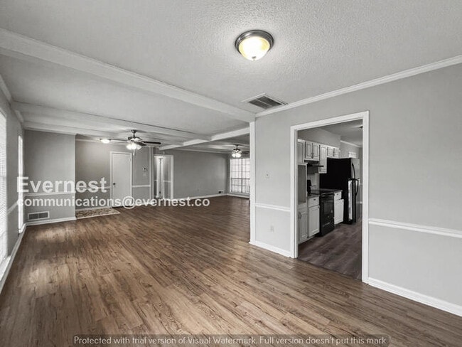 Photo - Limited Time Special Offer! / 4 Bed, 2 Bath Home with Carport / Pet-Friendly / Available Now!