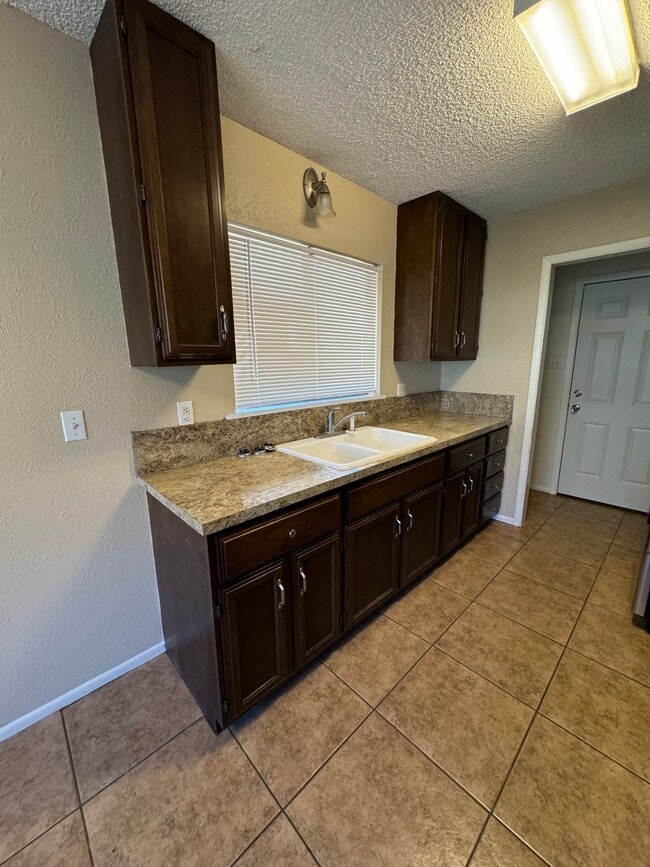 Photo - 217 N Rowland Ave