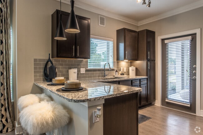 2 BR, 2 BA - 1327 SF - Vale