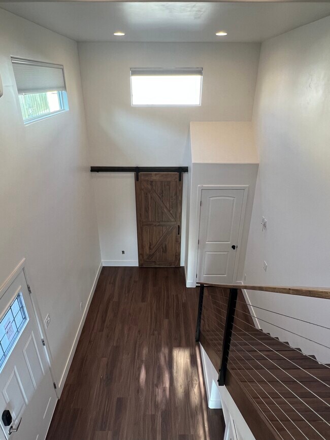 Photo - 4457 Estrella Ave