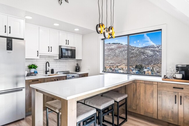 Photo - 1385 Lowell Ave Unidad #310