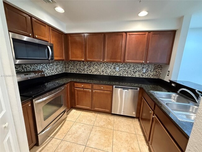 Photo - 10870 NW 88th Terrace Unit 106