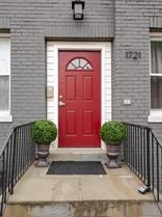 Photo - 1721 West Virginia Ave NE Apartment Unit ( 3)