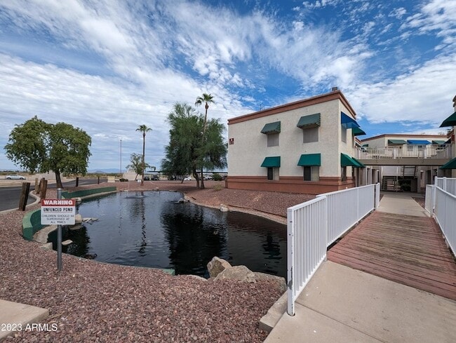 Building Photo - 12123 W Bell Rd Unit 106 Rental
