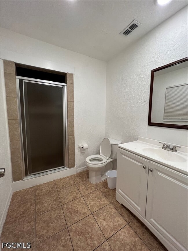 Photo - 3923 SE 12th Ave