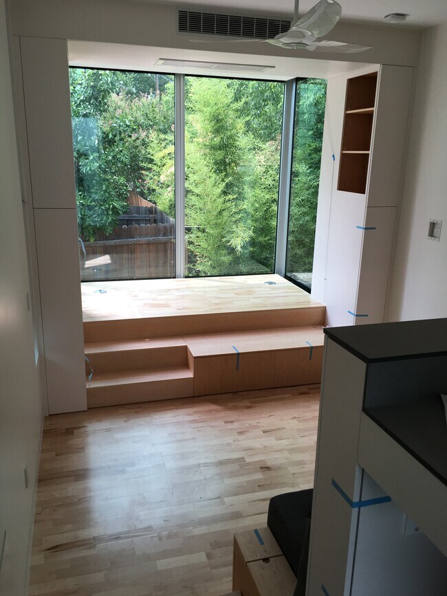 Photo - 205 Attayac St