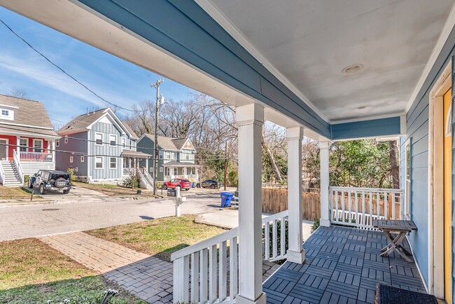 Photo - Gorgeous Home Near Downtown Durham!