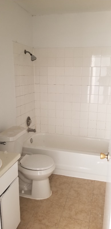 Photo - 4222 Woodmanor Dr Unit 1