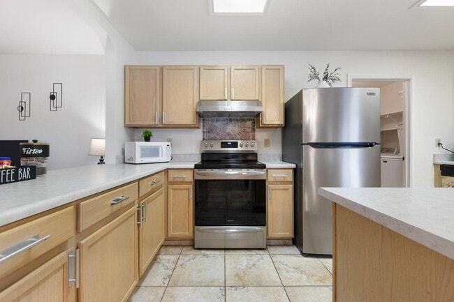 Building Photo - 9306 Maverick Pass