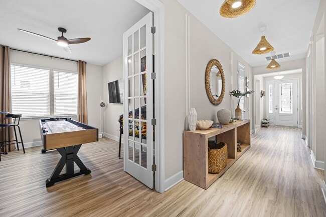 Photo - 50 Moana Ct S