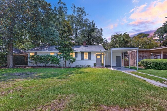 Building Photo - 137 Brandywine Rd