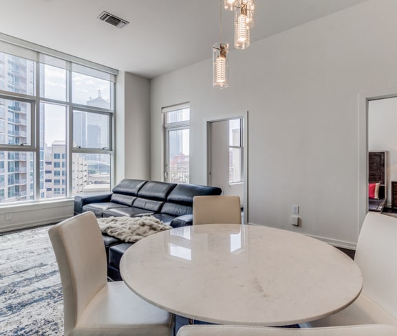 Photo - 2323 N Houston St Unidad 180.5