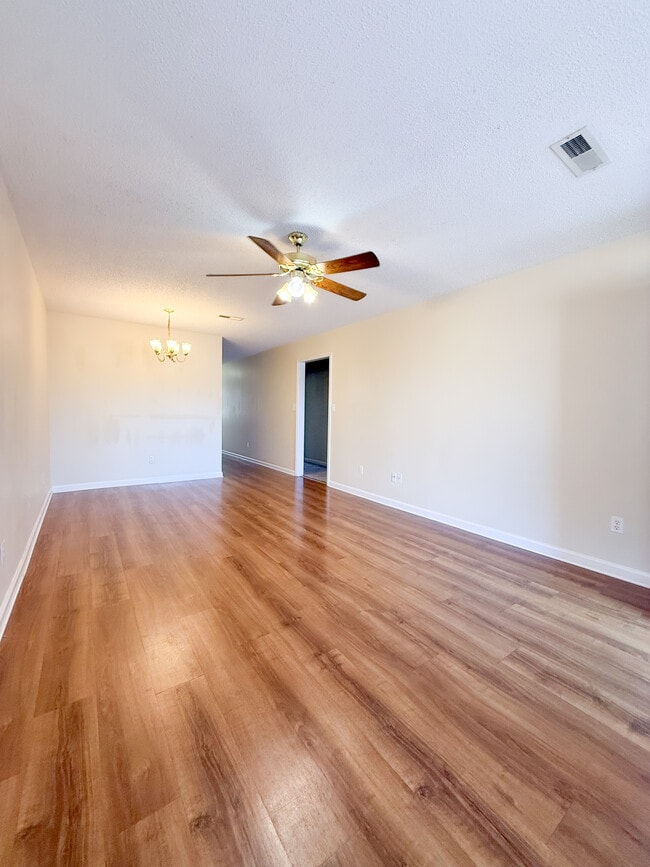 Photo - 412 E Pershing Ave