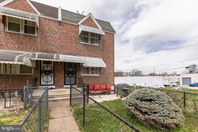 Photo - 6905 Greenway Ave Apartment Unit Southwest Philadelphia