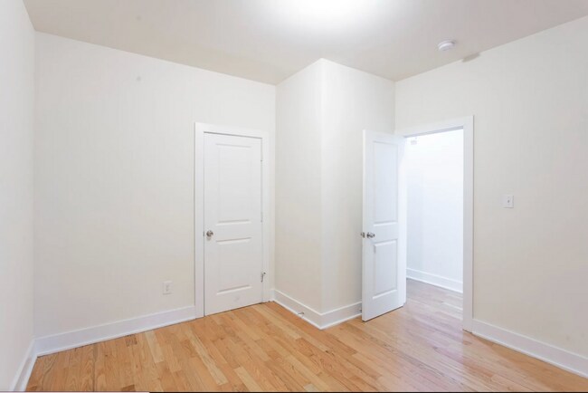 Photo - 1706 Fontain St Unit 1