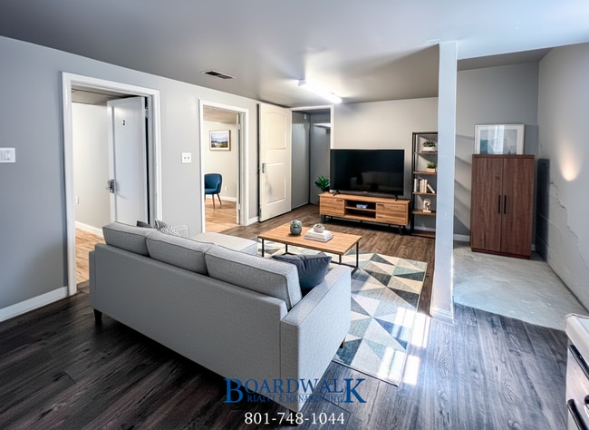 Photo - 1748 S Main St Unit 1748 S Main St-#3