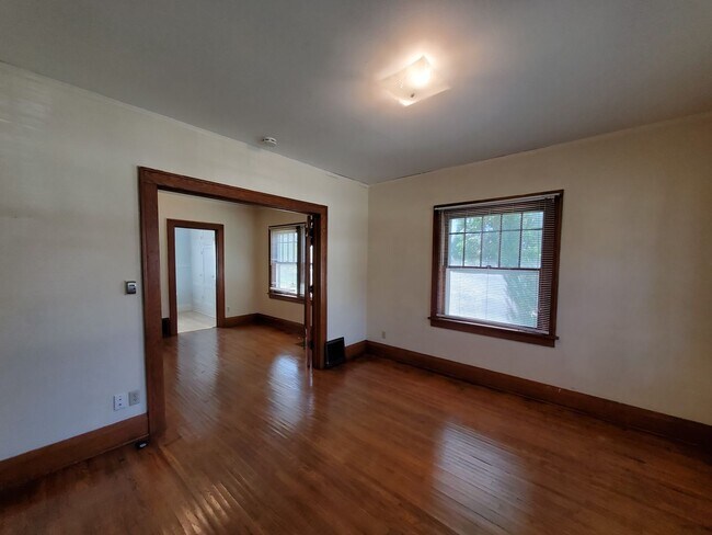 524 W Seerley Blvd Unit 524-2